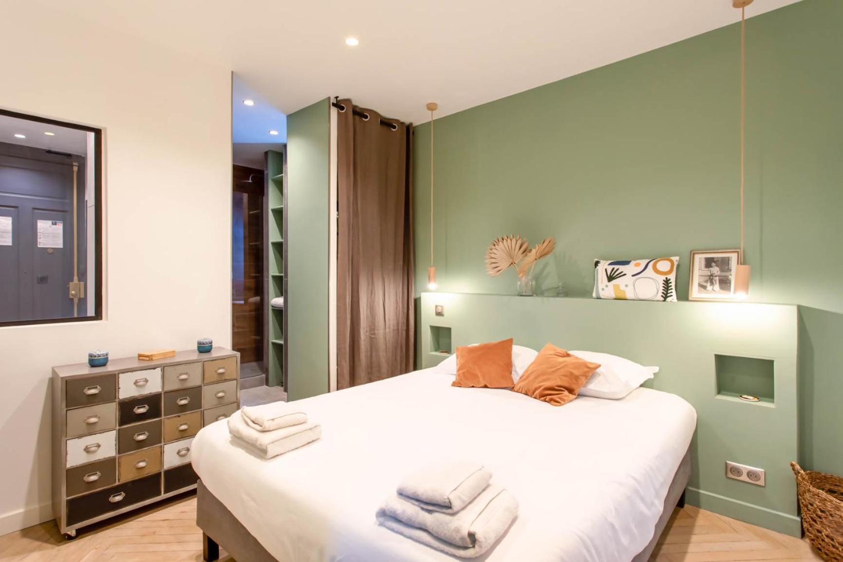 L48 Smart 1 Bdr Ac. Centre 10mins Sea Appartement